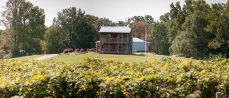 cabin at Cavender Creek Vineyards